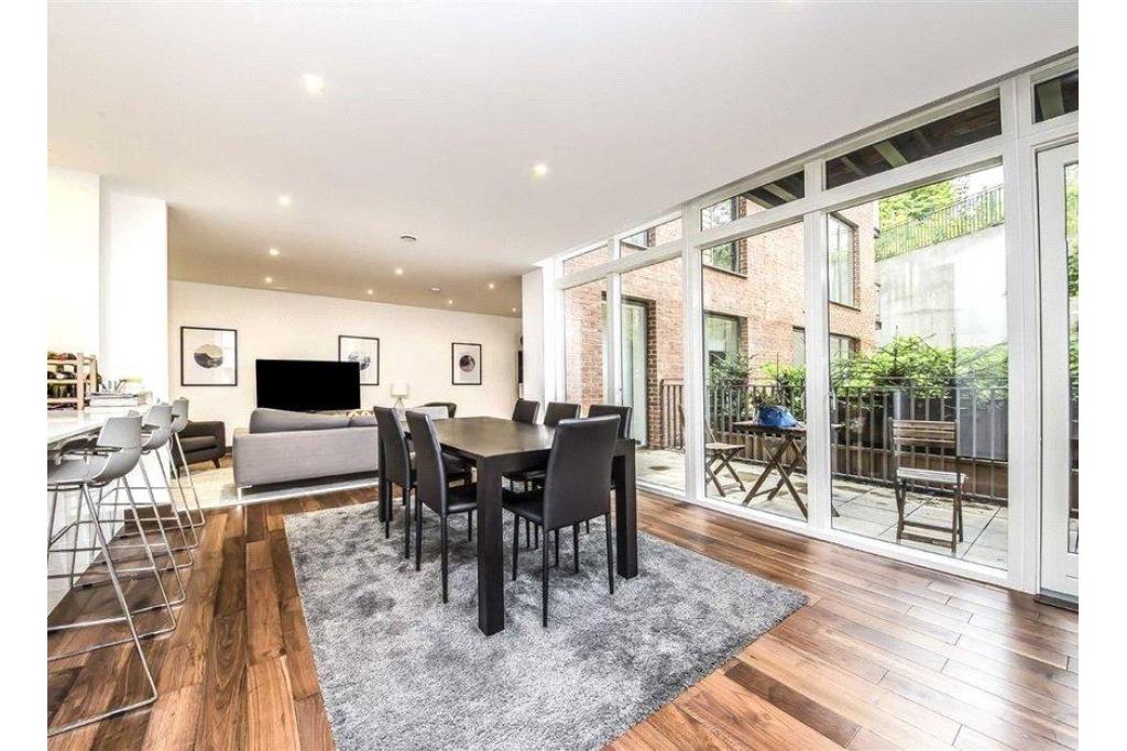 Maygrove Road, West Hampstead, London, NW6 – 3 Bedroom Apartment to Rent – £4,246pcm