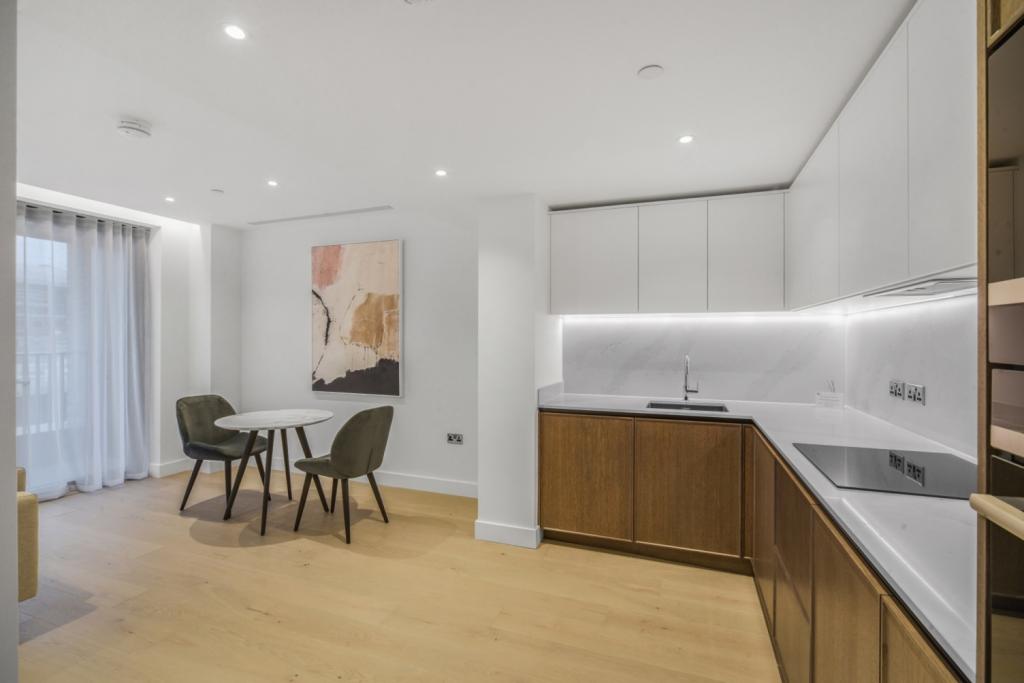 Paragon Square, Clerkenwell, London, WC1X – 1 Bedroom Apartment to Rent – £3,510pcm