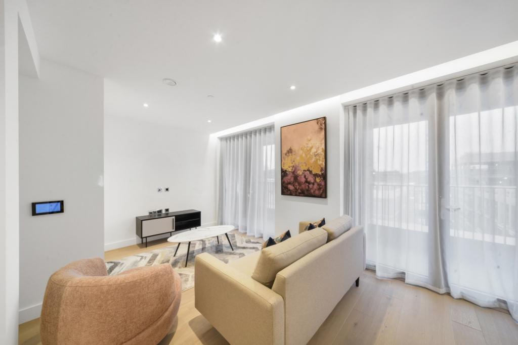 Paragon Square, Clerkenwell, London, WC1X – 1 Bedroom Apartment to Rent – £3,510pcm
