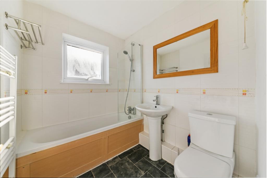 Barnfield Place, Isle of Dogs, London,4 Bedroom Terraced House to Rent – £3,850pcm