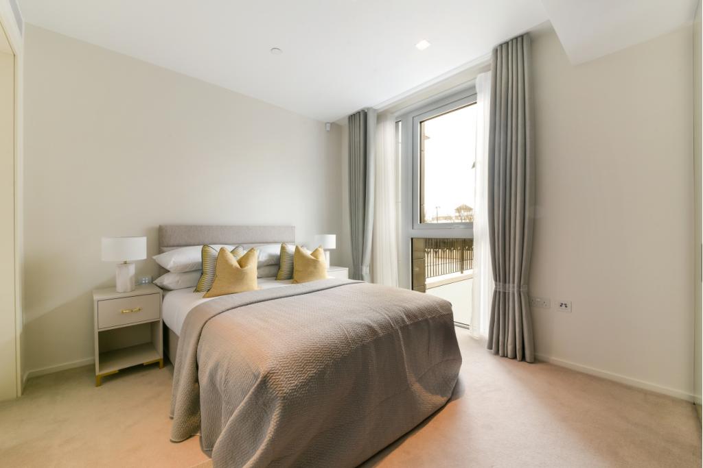 Lillie Road, Earls Court, London, SW6 – 2 Bedroom Duplex Apartment to Rent – £5,350pcm