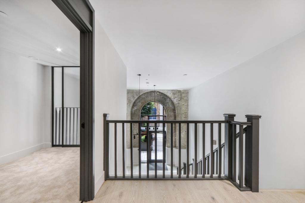Windsor Square, Royal Arsenal Riverside, Woolwich, London, SE18 – 3 Bedroom Property to Rent