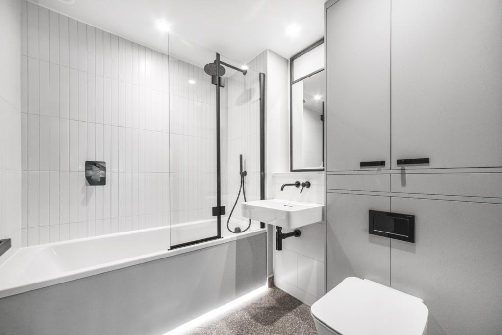 Windsor Square, Royal Arsenal Riverside, Woolwich, London, SE18 – 3 Bedroom Property to Rent