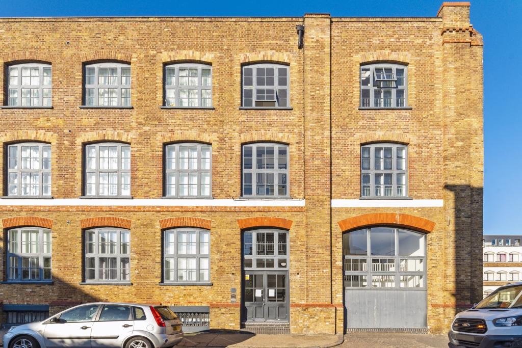 One Bedroom Apartment to Rent – 422 sq ft – £1,906.67pcm – Limehouse, London E14