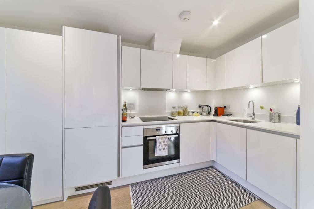One Bedroom Apartment to Rent – 422 sq ft – £1,906.67pcm – Limehouse, London E14