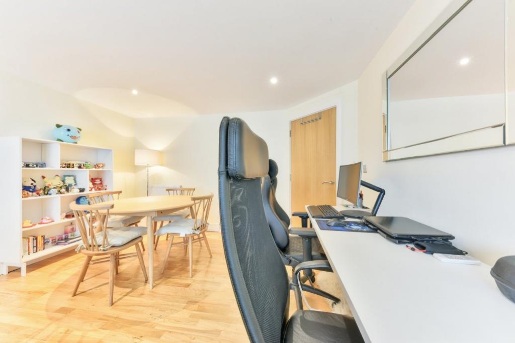 Liberty Street, Lambeth, London, SW9 – 1 Bedroom Apartment for Sale – £435,000