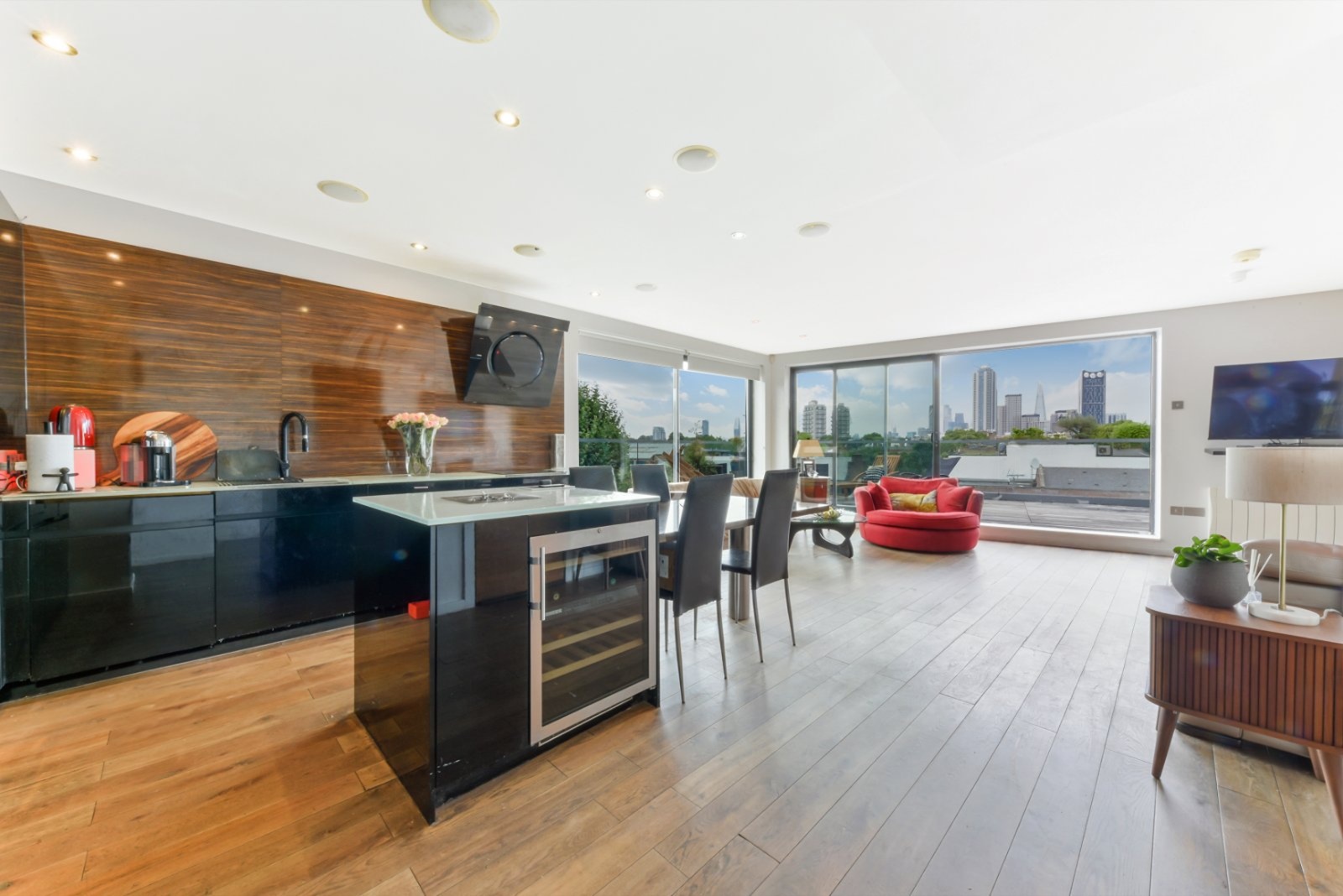 Stannary Street, Kennington, London, SE11 – 2 Bedroom Penthouse Apartment for Sale – £950,000