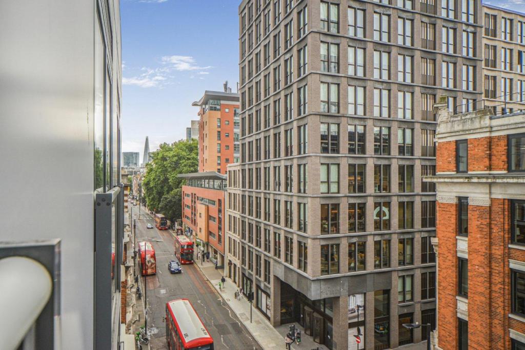 City Road, Shoreditch, London, EC1Y – 1 Bedroom Apartment for Sale – £575,000