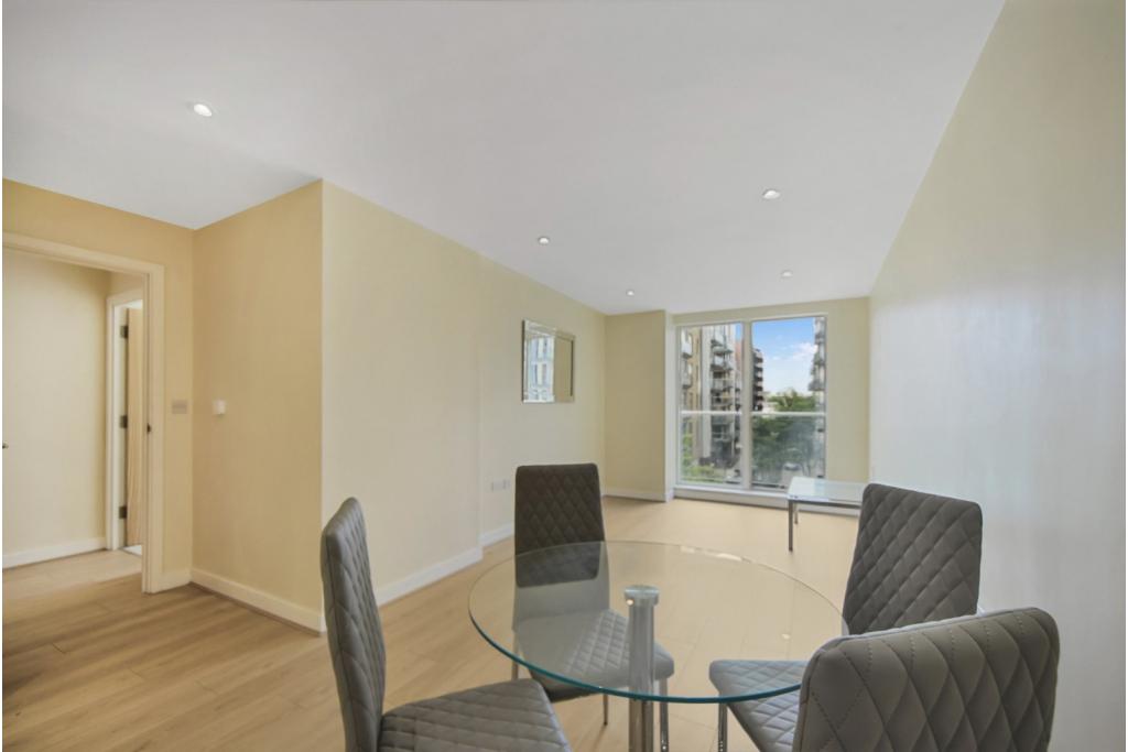 Kara Court, Seven Sea Gardens, Bow 2 Bedroom Apartment for Sale – £440,000
