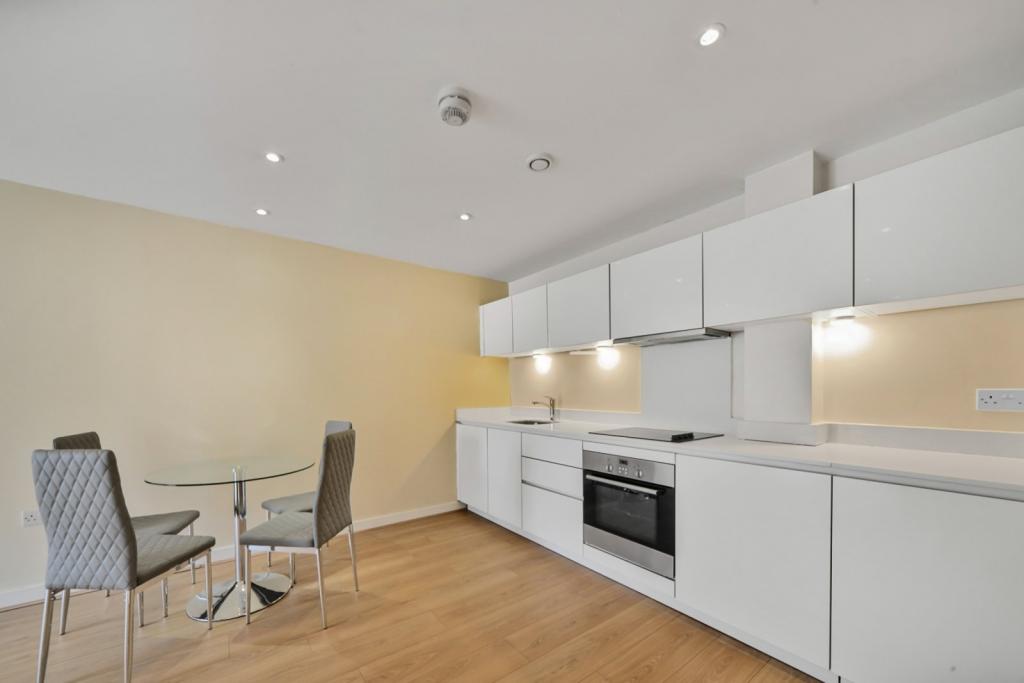 Kara Court, Seven Sea Gardens, Bow 2 Bedroom Apartment for Sale – £440,000