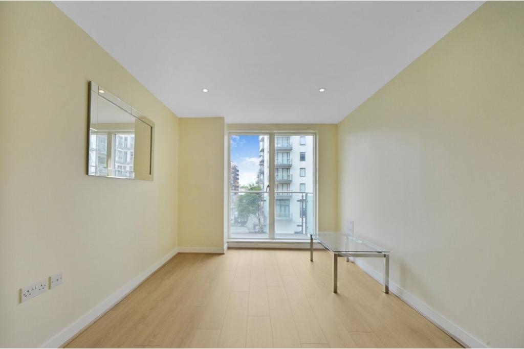 Kara Court, Seven Sea Gardens, Bow 2 Bedroom Apartment for Sale – £440,000