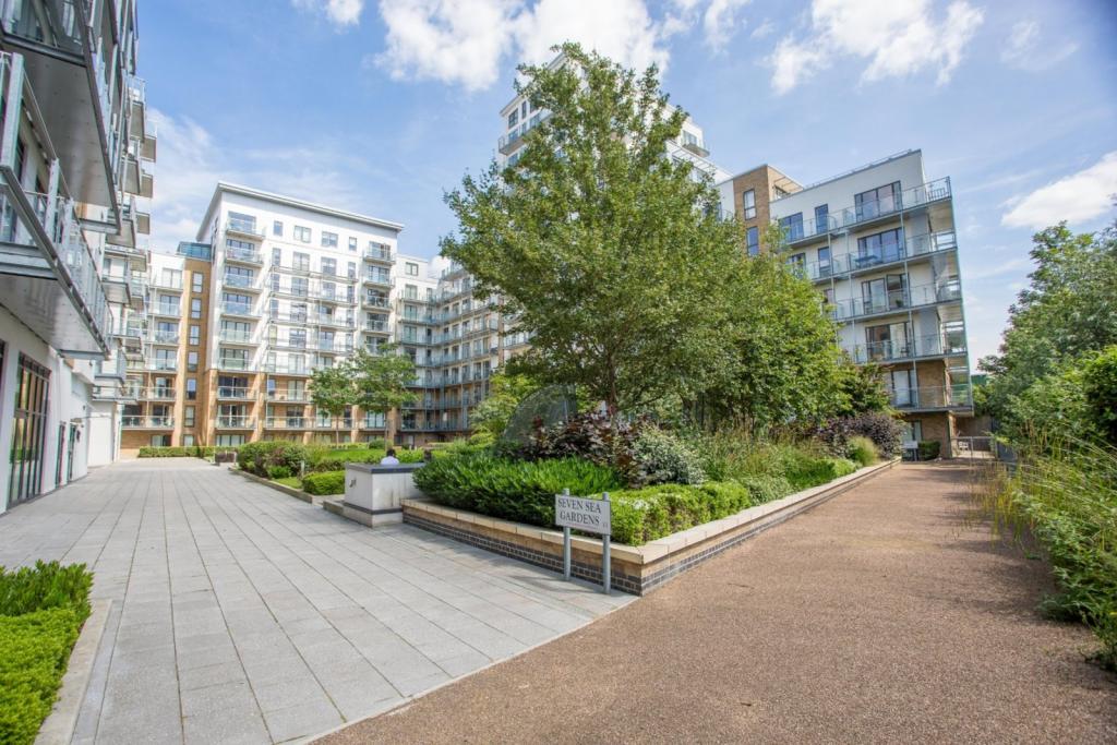Kara Court, Seven Sea Gardens, Bow 2 Bedroom Apartment for Sale – £440,000