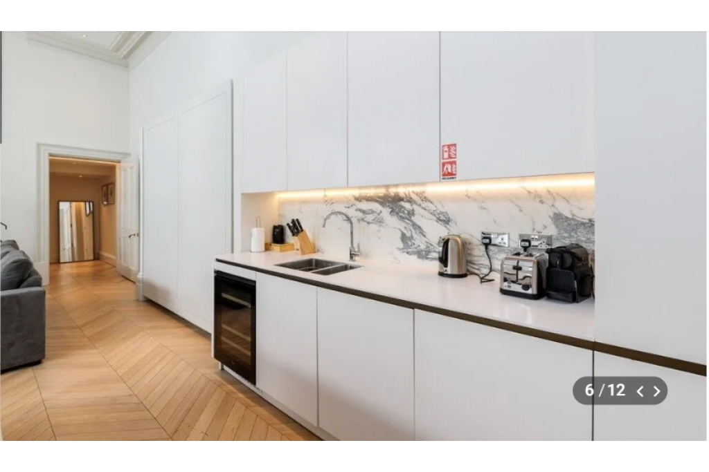 Rose Street, Covent Garden WC2 – 2 Bedroom Apartment To Let – £1,600 per week