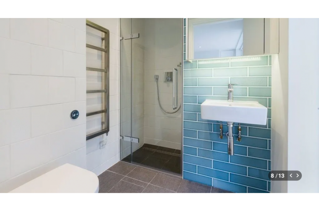 Kingly Street, Carnaby W1 – 3 Bedroom Apartment To Let – £1,350 per week