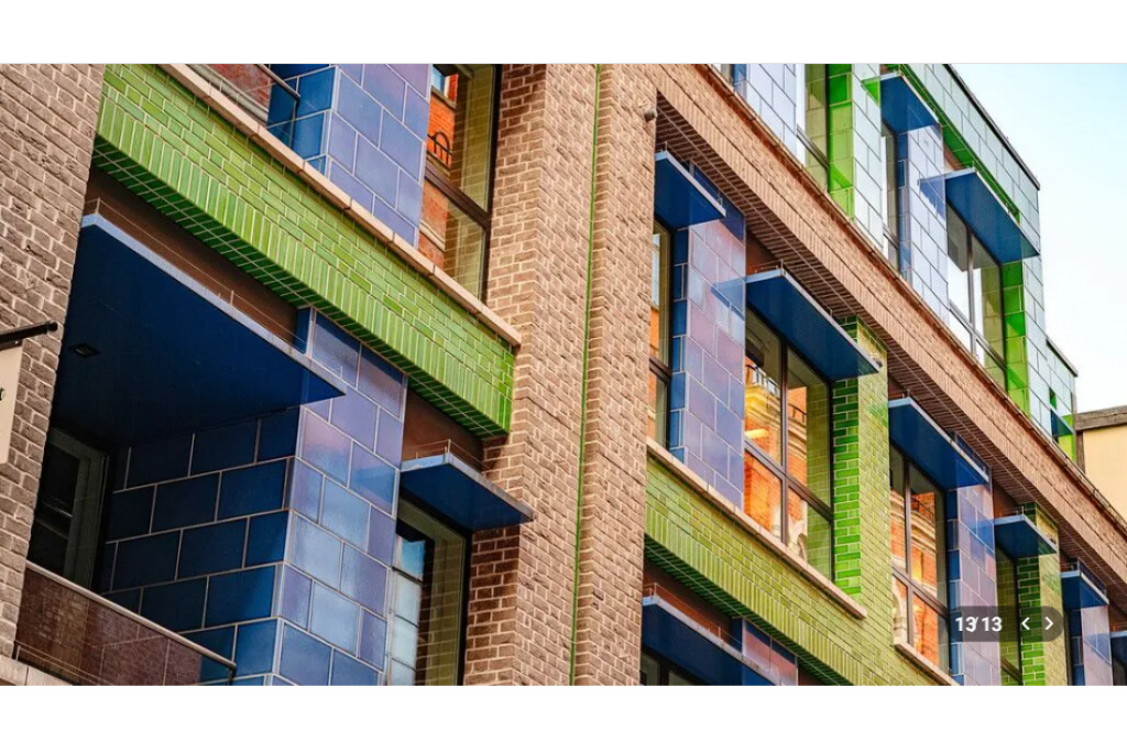Kingly Street, Carnaby W1 – 3 Bedroom Apartment To Let – £1,350 per week
