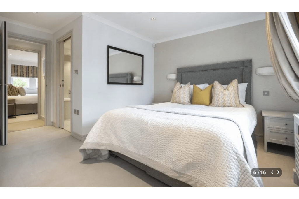 King Street, Covent Garden WC2 – 2 Bedroom Duplex Apartment to Rent – £1,250 pw