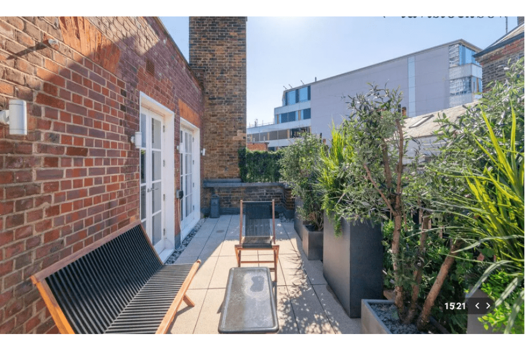 Hanway Place, Fitzrovia W1 – 2 Bedroom Duplex Apartment with Terrace – £1,250 pw
