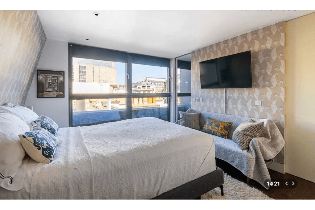 Hanway Place, Fitzrovia W1 – 2 Bedroom Duplex Apartment with Terrace – £1,250 pw