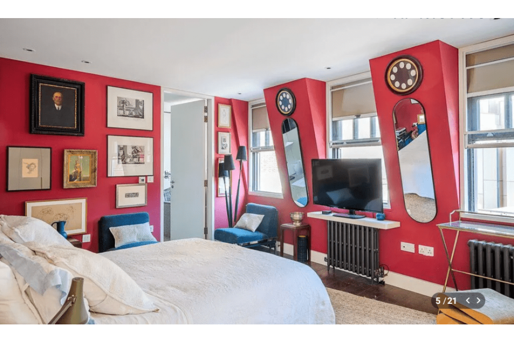 Hanway Place, Fitzrovia W1 – 2 Bedroom Duplex Apartment with Terrace – £1,250 pw