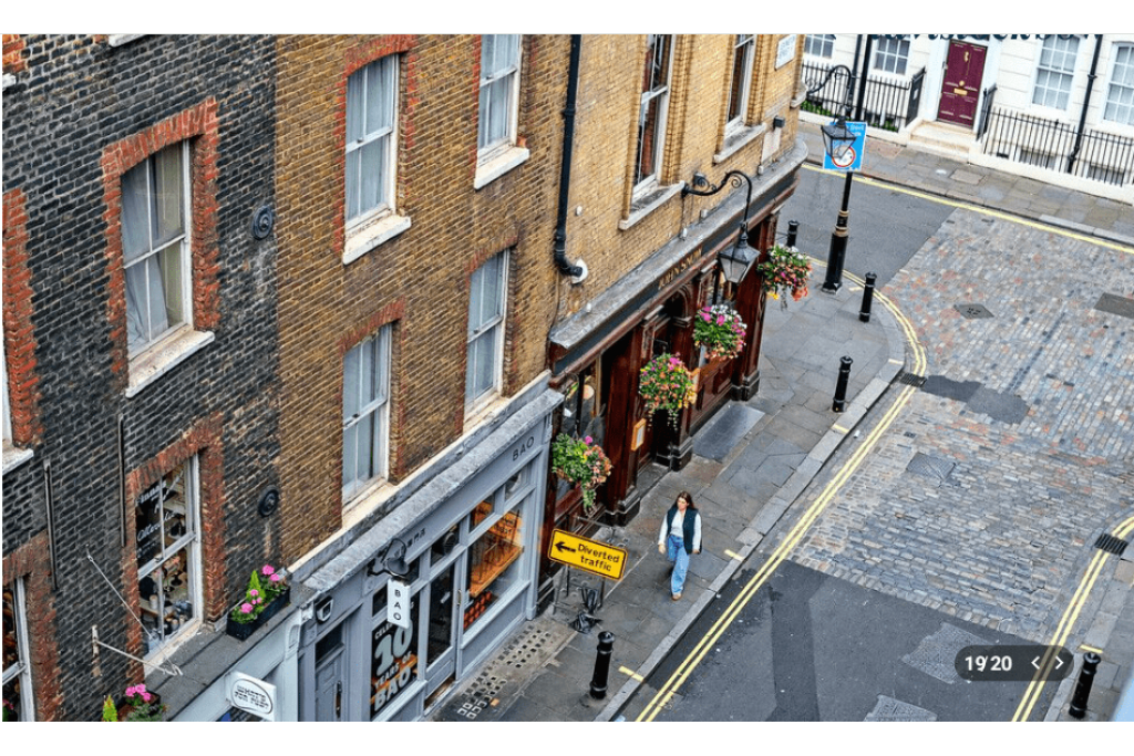 Lexington Street, Soho W1 – 3 Bedroom Duplex Apartment To Let – £1,150 per week