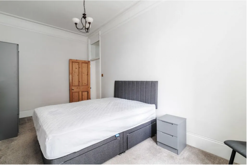2 Bedroom Apartment to Rent – St Martin's Lane, Covent Garden, London WC2