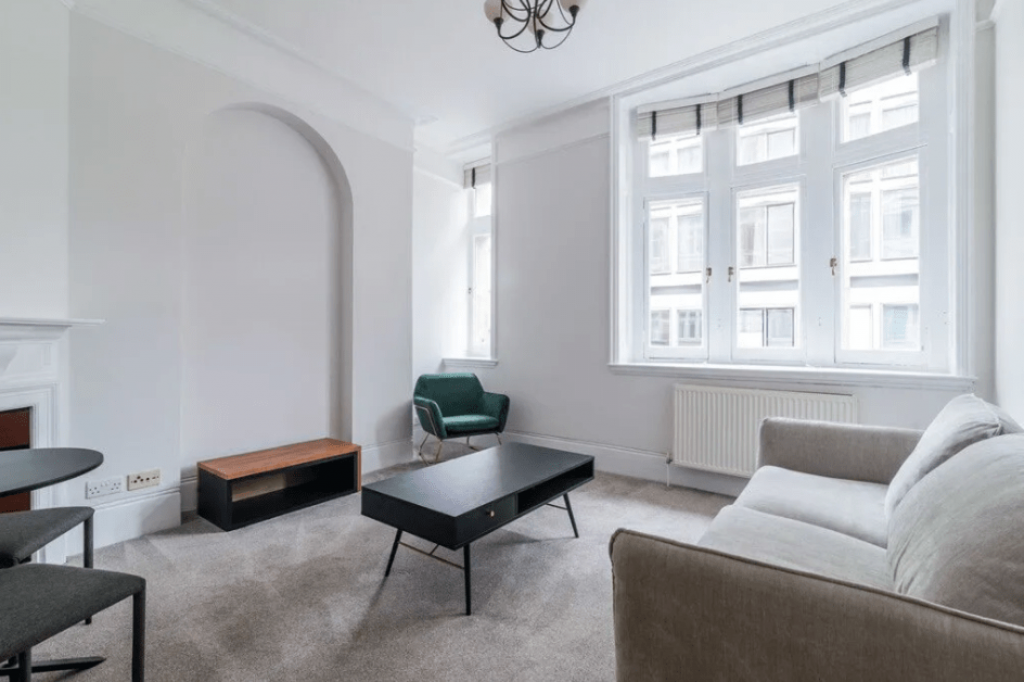 2 Bedroom Apartment to Rent – St Martin's Lane, Covent Garden, London WC2
