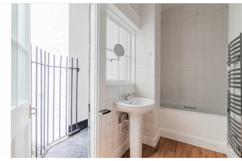 2 Bedroom Apartment to Rent – St Martin's Lane, Covent Garden, London WC2