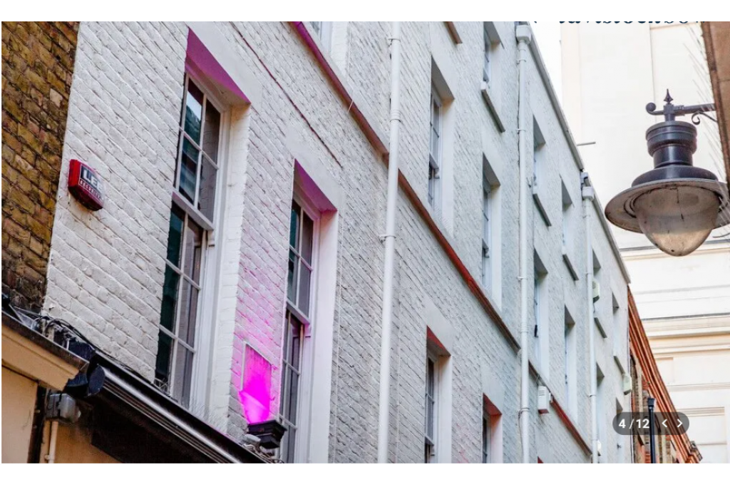 Hanover Place, Covent Garden WC2 – 2 Bedroom Apartment – £800 pw – Let Agreed