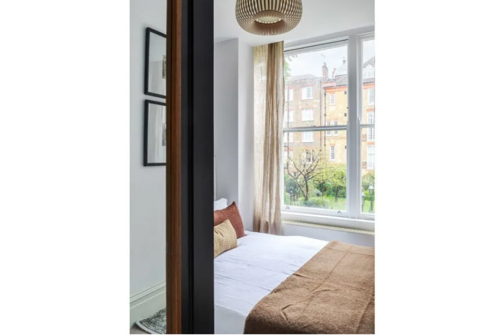 King Street, Covent Garden WC2 – 1 Bed Flat – £690 pw – Let Agreed
