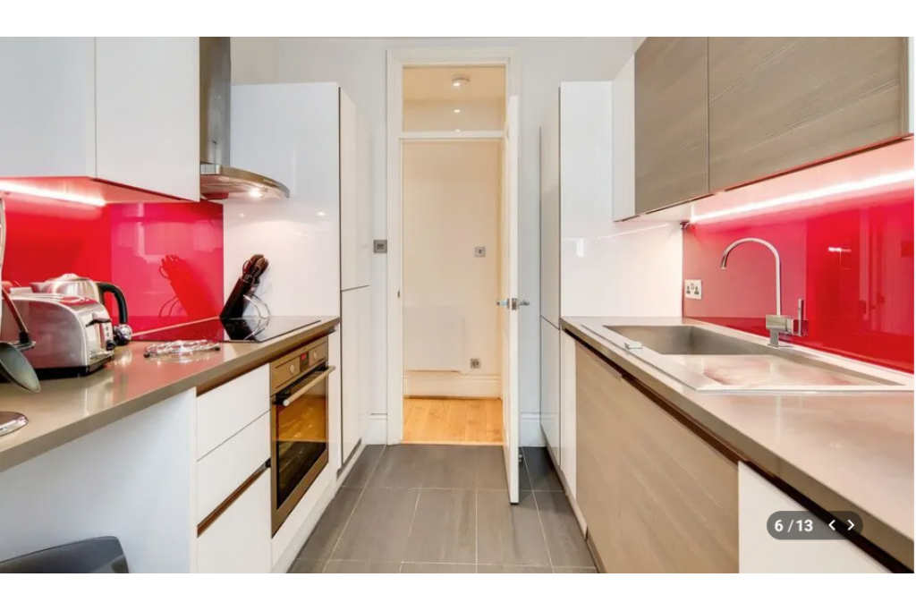 Charing Cross Road, Covent Garden WC2 – 1 Bed Apartment – £650 pw – Let Agreed