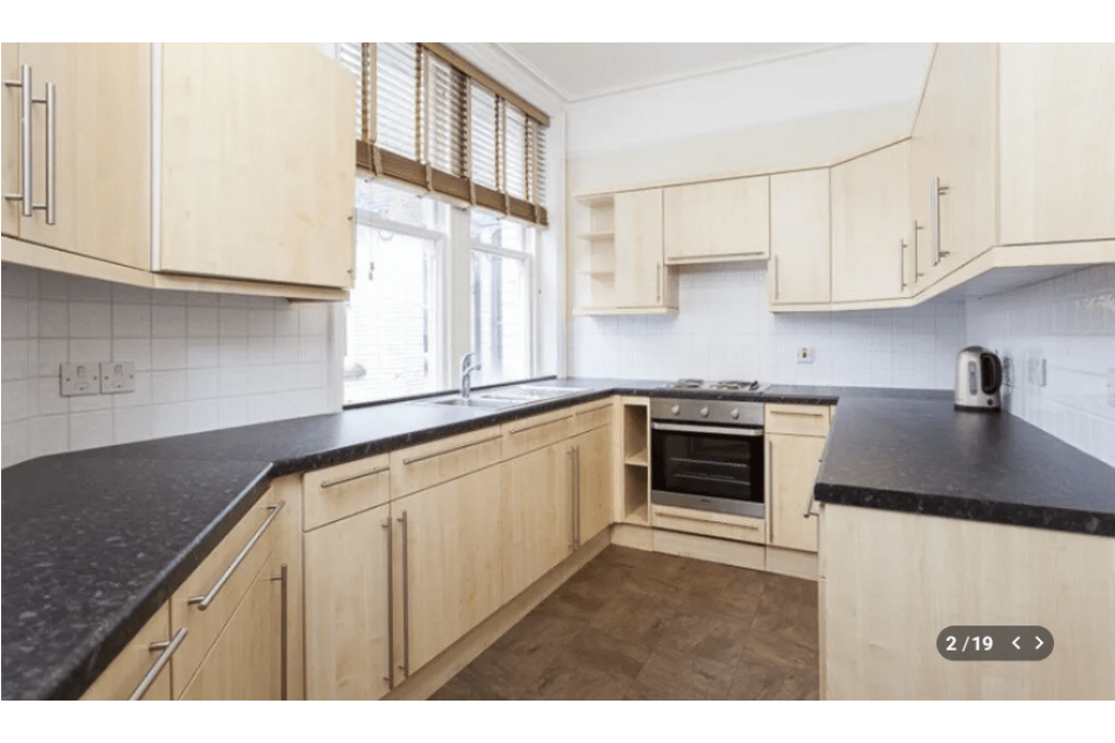 Charing Cross Road, Covent Garden WC2 – 1 Bed Apartment – £600 pw – Let Agreed