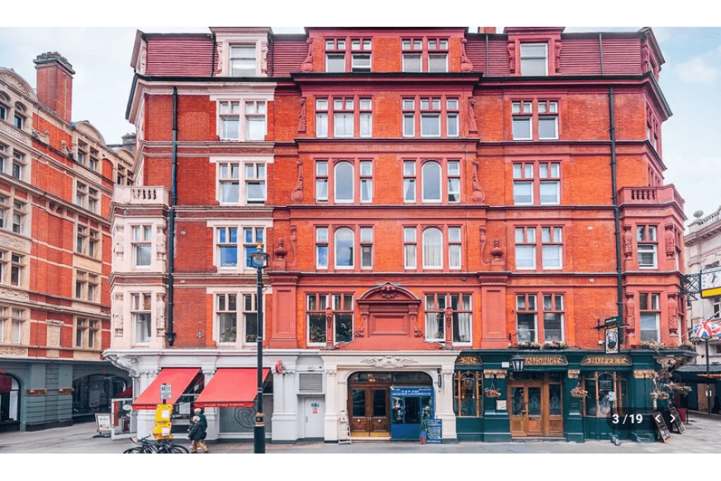 Charing Cross Road, Covent Garden WC2 – 1 Bed Apartment – £600 pw – Let Agreed