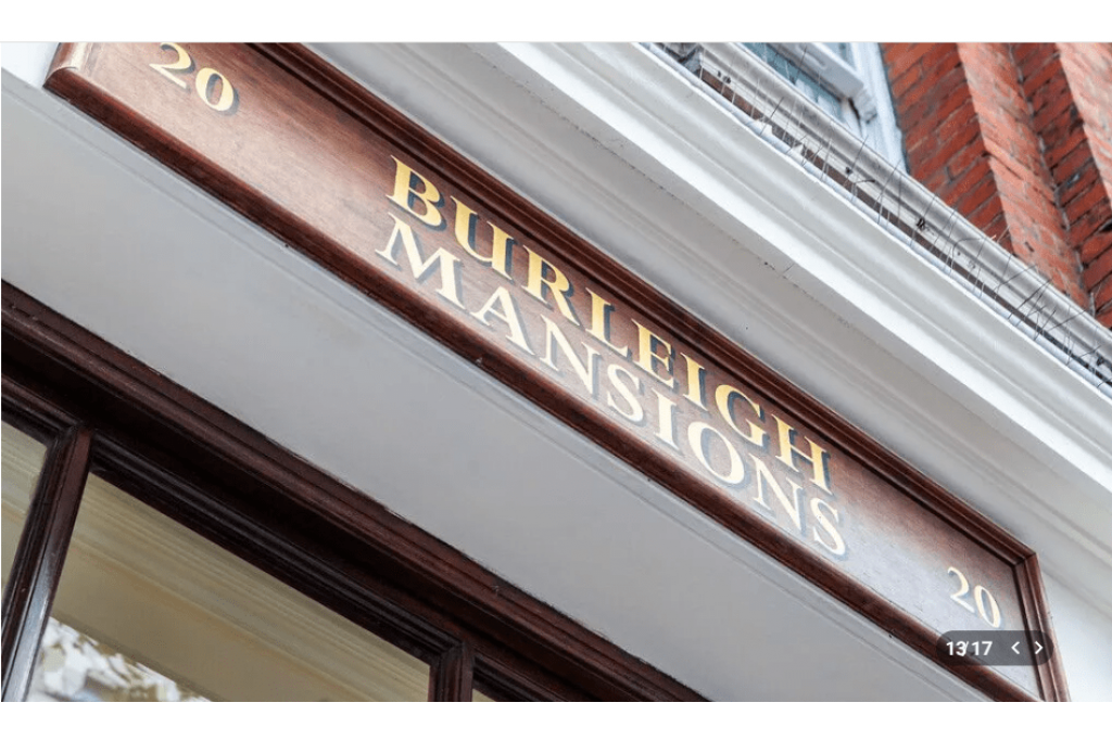 Charing Cross Road, Covent Garden WC2 – 1 Bed Apartment – £600 pw – Let Agreed