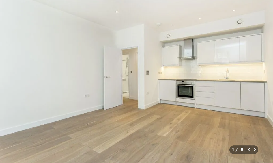 Lisle Street, Chinatown WC2 – One Bedroom Apartment – £530 pw – Let Agreed