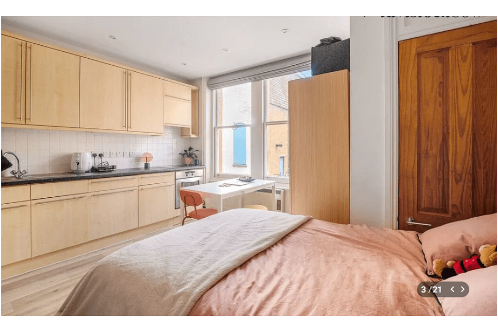 Charing Cross Road, Covent Garden WC2 – Studio Apartment – £415 pw – Let Agreed