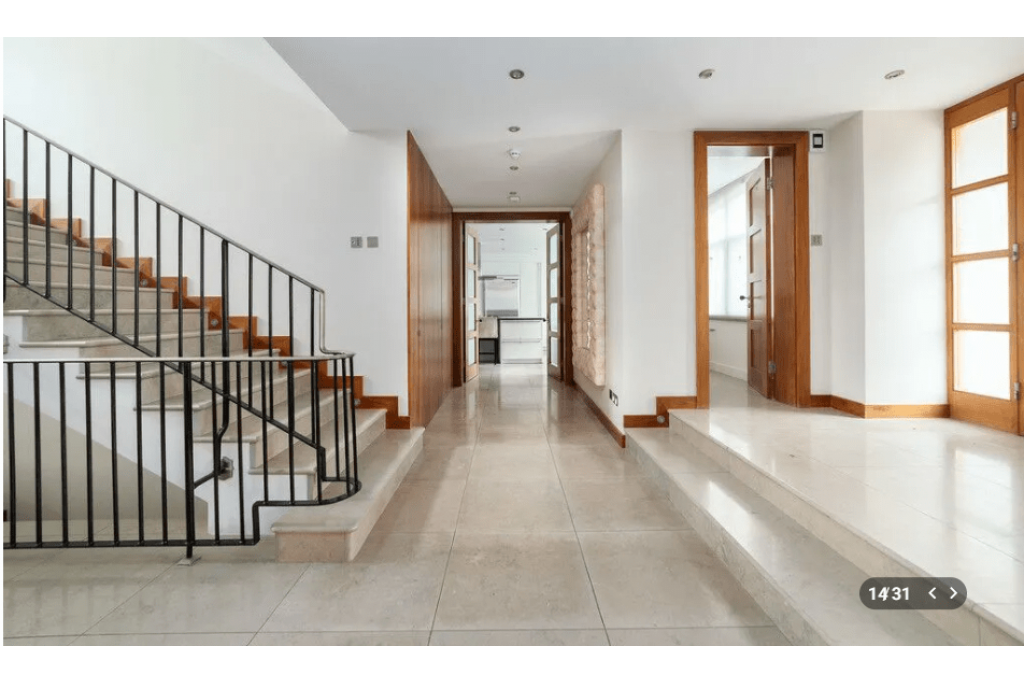 The Bishops Avenue, East Finchley N2 – £7,500,000 – For Sale