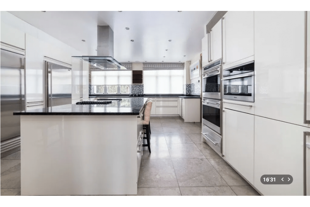 The Bishops Avenue, East Finchley N2 – £7,500,000 – For Sale