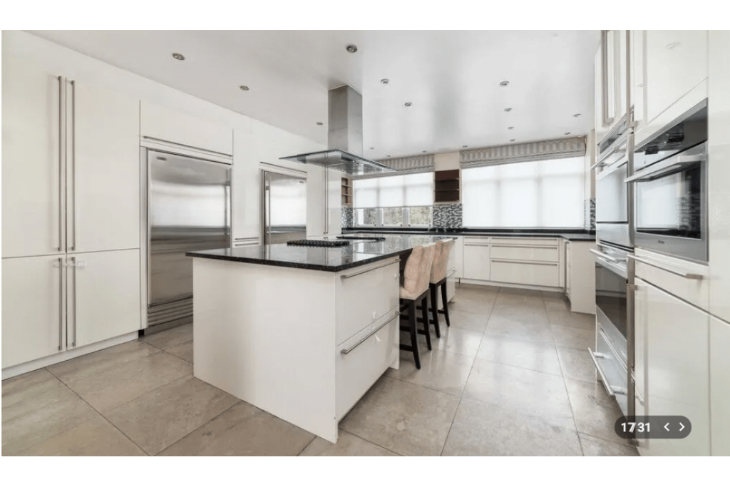 The Bishops Avenue, East Finchley N2 – £7,500,000 – For Sale