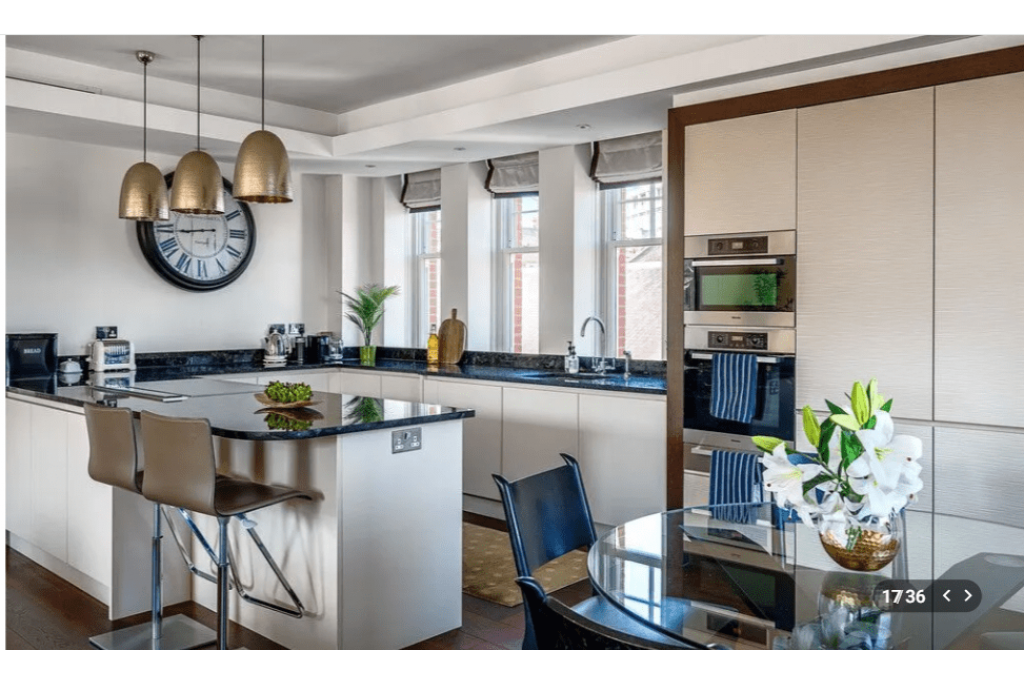 Henrietta Street, Covent Garden WC2 – £4,500,000 – 3 Bed Apartment