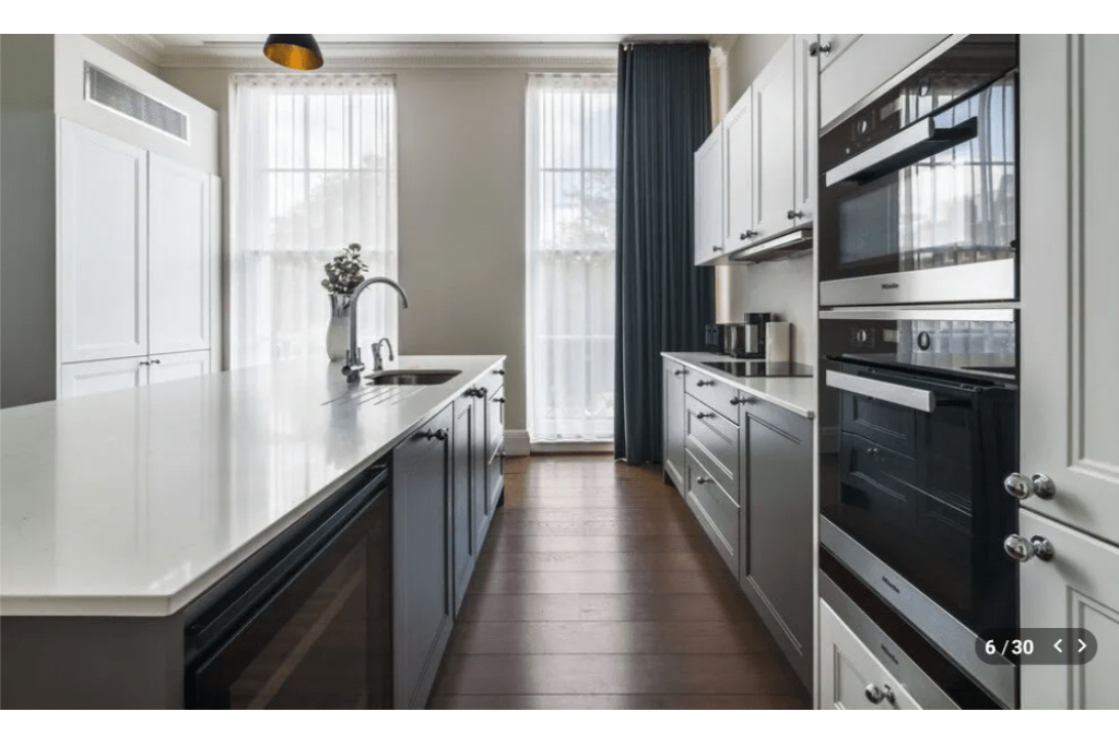 Lincoln's Inn Fields, Holborn WC2 – £3,500,000 – 2 Bed Apartment