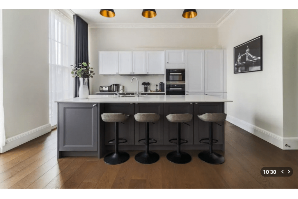 Lincoln's Inn Fields, Holborn WC2 – £3,500,000 – 2 Bed Apartment