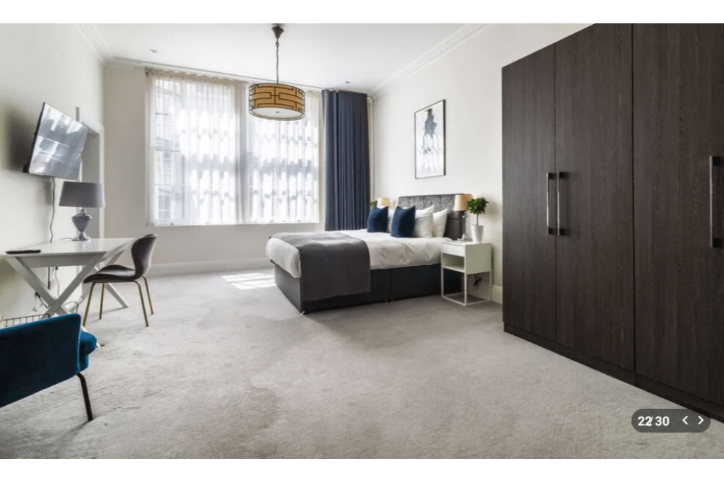 Lincoln's Inn Fields, Holborn WC2 – £3,500,000 – 2 Bed Apartment