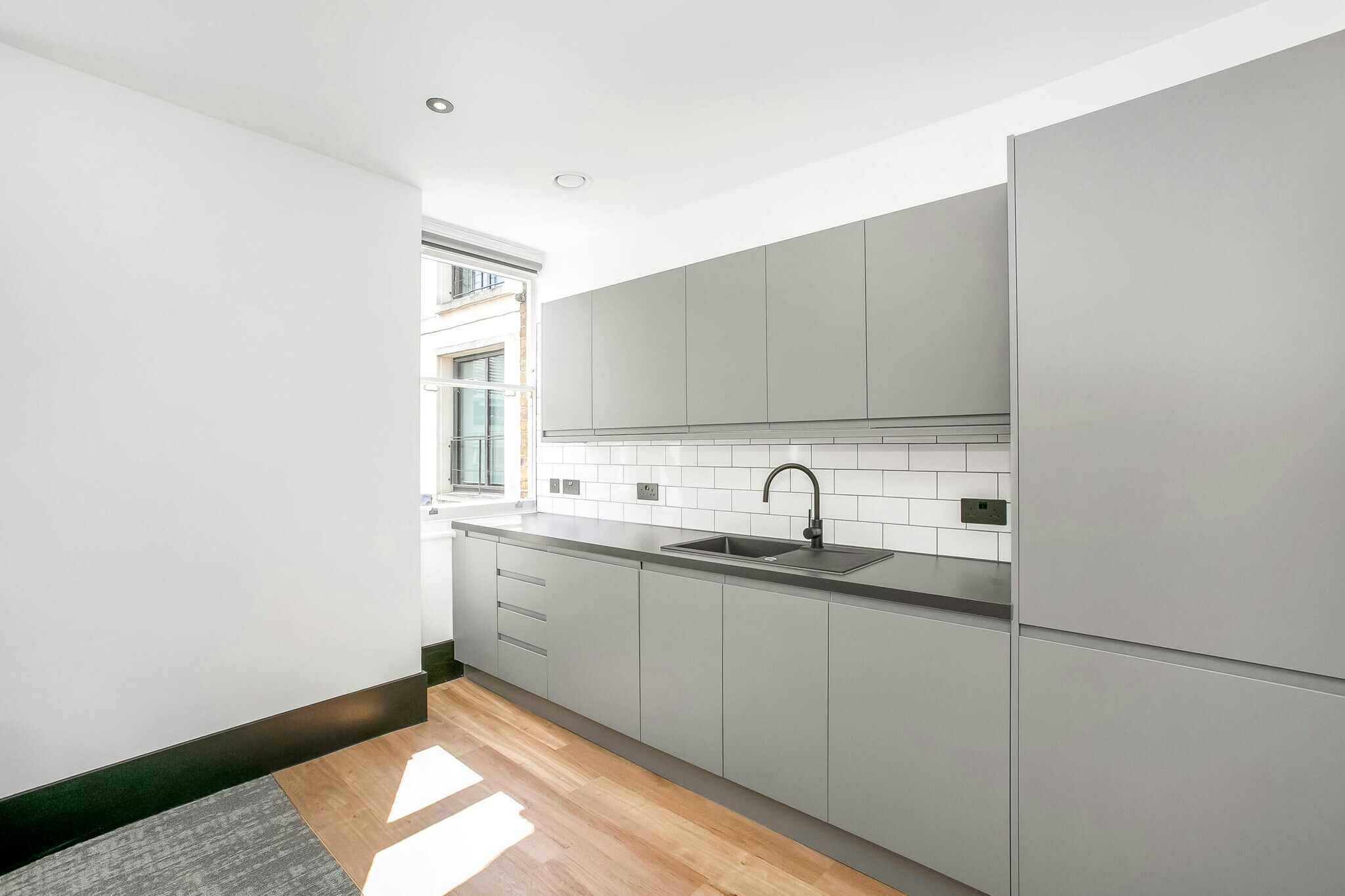 15-17 Heddon St, Mayfair Submarket, London W1B 4AZ – Office Space for Lease