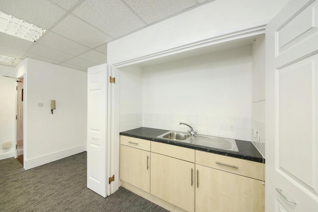 211-221 Regent St – Office Space for Lease, Mayfair Submarket, London W1B 4NF