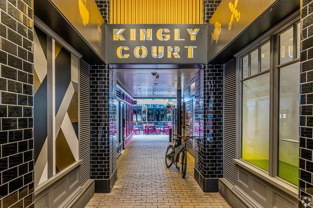 Kingly St – Kingly Court – Office To Let – 2,144 sq ft – £115 per sq ft