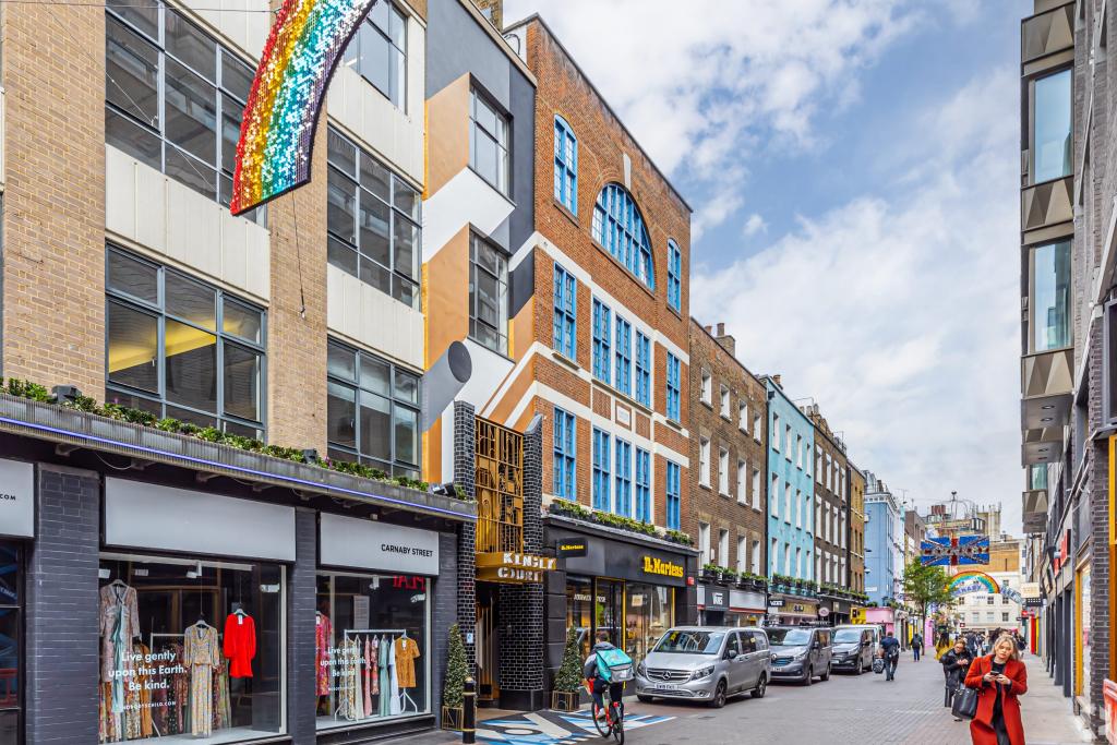 Kingly St – Kingly Court – Office To Let – 2,144 sq ft – £115 per sq ft
