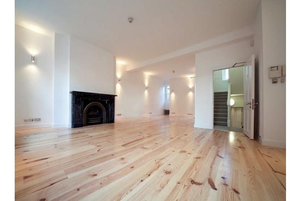 Kingly St – Kingly Court – Office To Let – 2,144 sq ft – £115 per sq ft