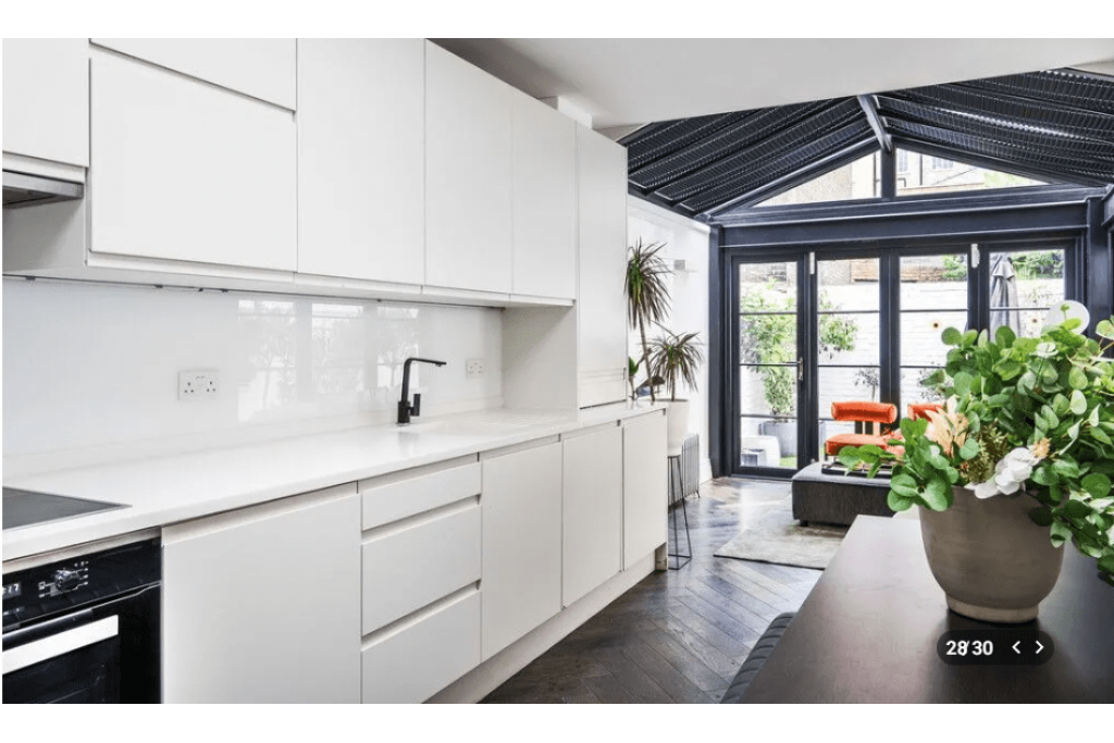 Guilford Street, Bloomsbury  – £1,850,000 – For Sale 3-Bedroom Duplex Garden Apartment