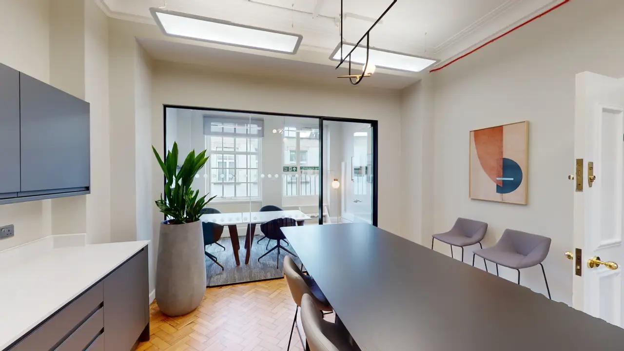 122 Regent Street - Kingsland House, London W1B 5SA For Lease | Office Unit