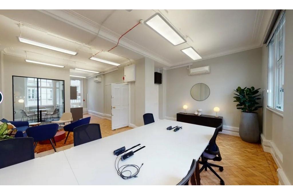 122 Regent Street - Kingsland House, London W1B 5SA For Lease | Office Unit